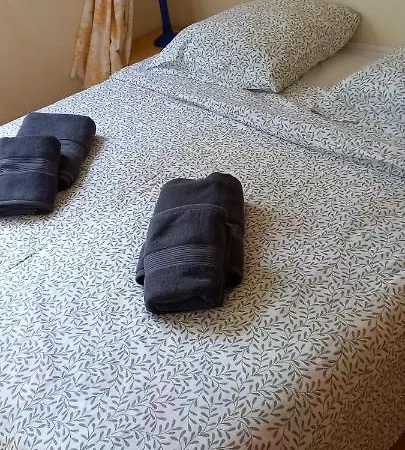 Du Cap De 5 Et Sa Grande Piscine